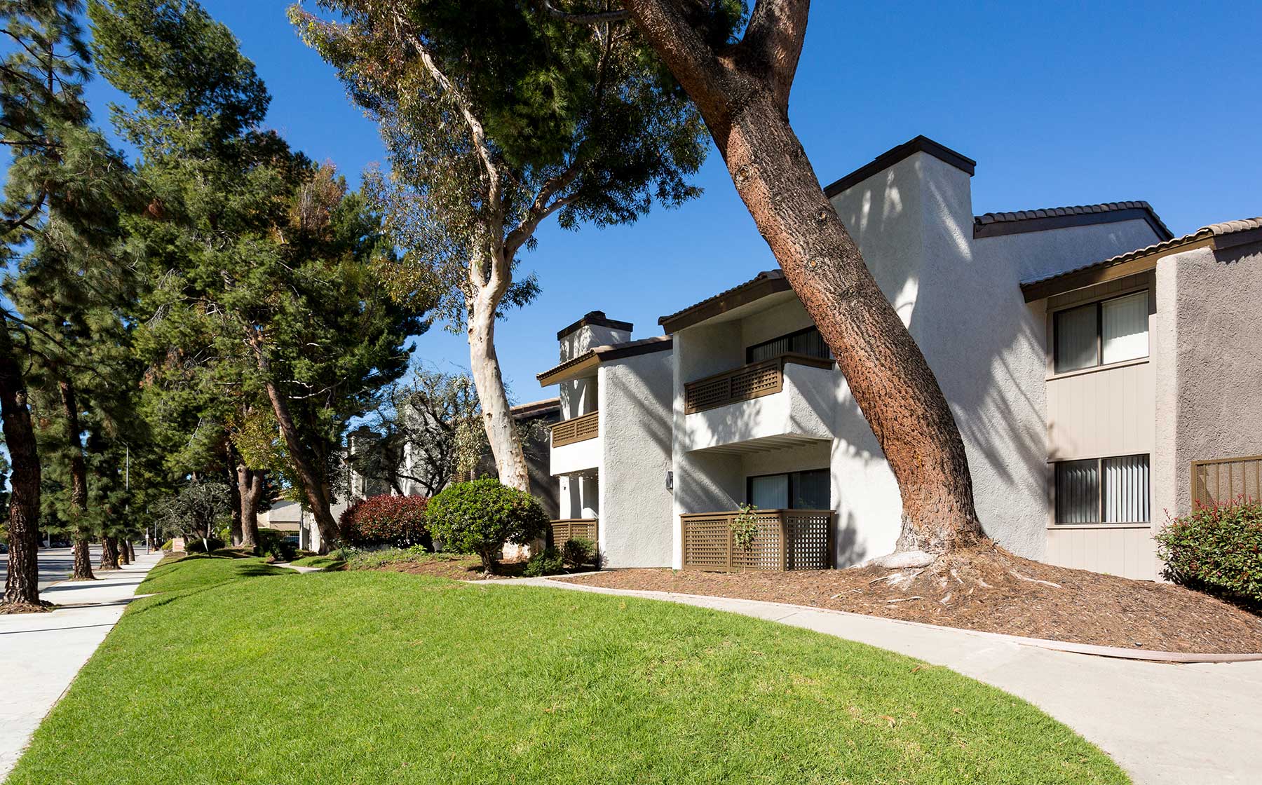 Apartments For Rent In Woodland Hills, CA | AvalonBay Communities